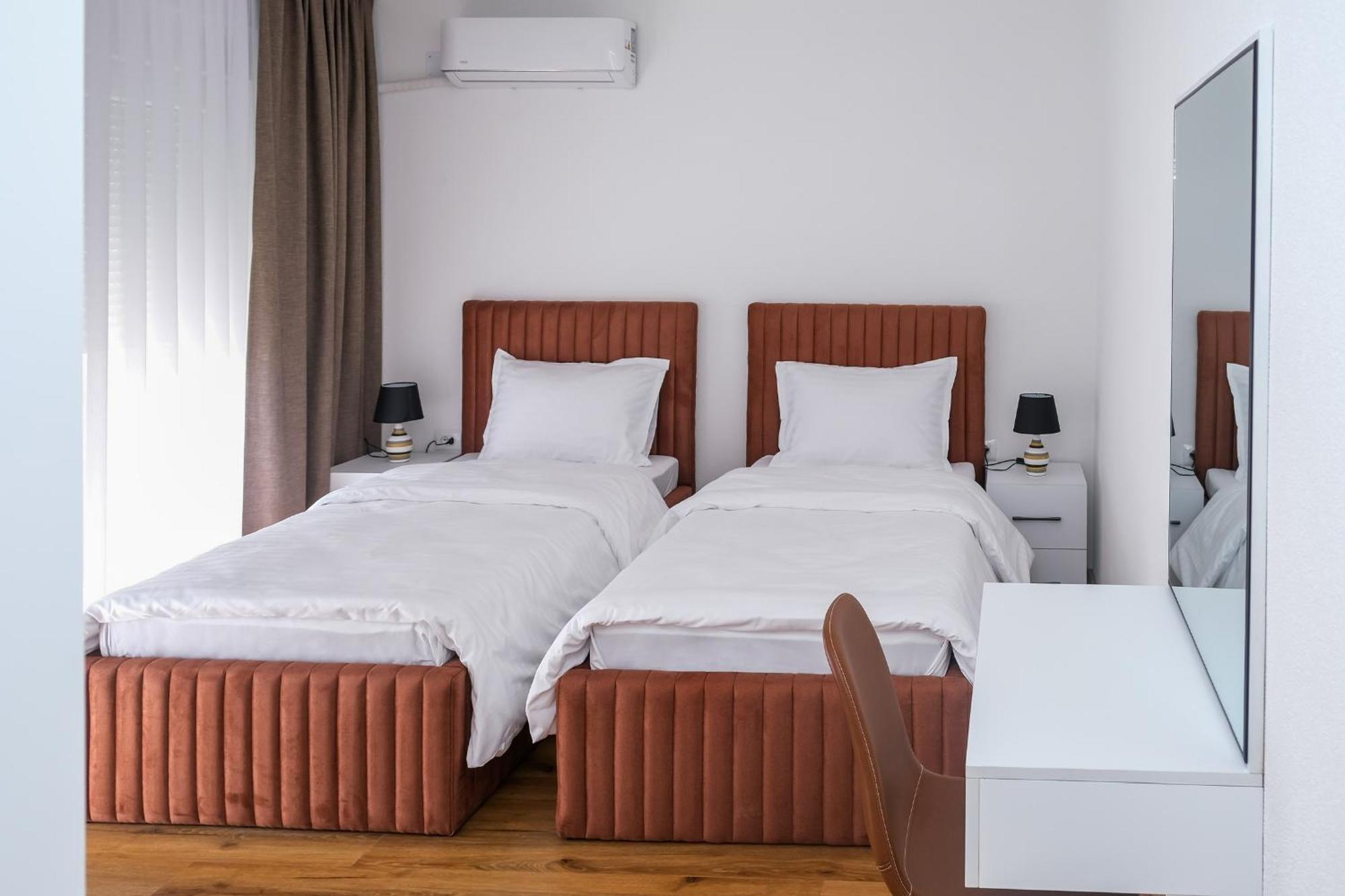 Nest Apartments Gjakova Kültér fotó